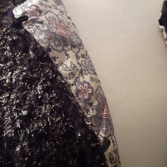 NWT Chelsea Violet Fuzzy Gold Black Bolero Jacket - Picture 7 of 8